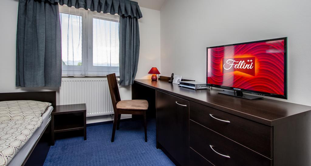 Garni Hotel Fellini Żar nad Hronem Pokój zdjęcie