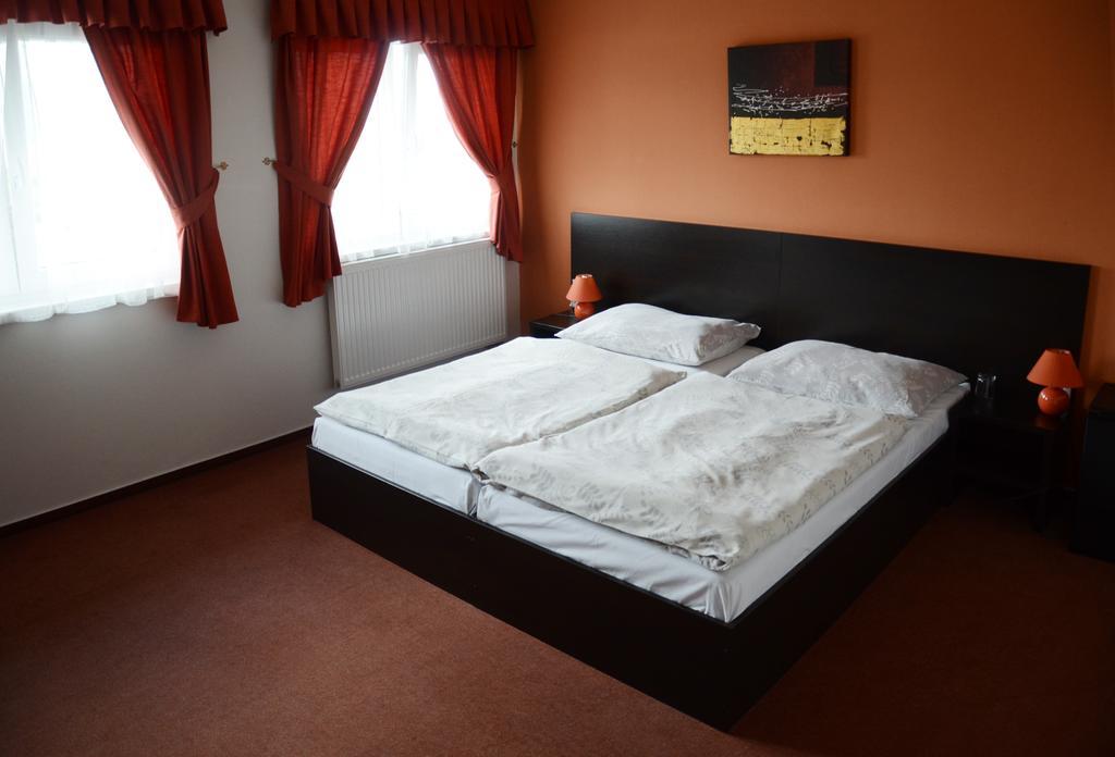 Garni Hotel Fellini Żar nad Hronem Pokój zdjęcie