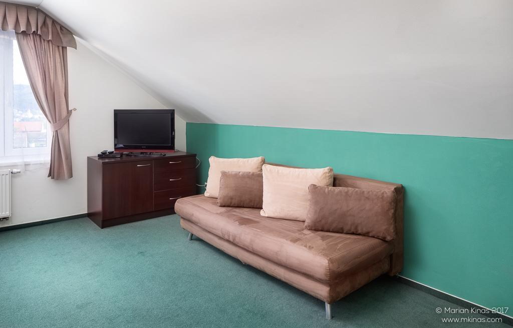 Garni Hotel Fellini Żar nad Hronem Zewnętrze zdjęcie