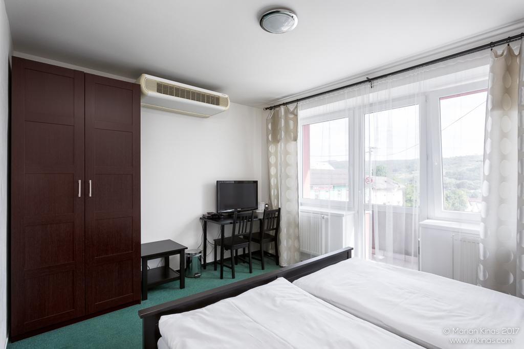 Garni Hotel Fellini Żar nad Hronem Zewnętrze zdjęcie